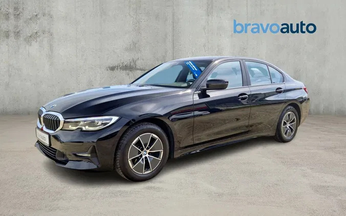 wielkopolskie BMW Seria 3 cena 118000 przebieg: 48051, rok produkcji 2021 z Krośniewice